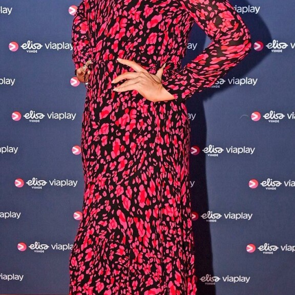 Sanna Marinin asu on kesäisyyden multihuipentuma – Seiskan muotipoliisi ratsaa julkkisten kesäpukeutumisen Jenna Bågeberg