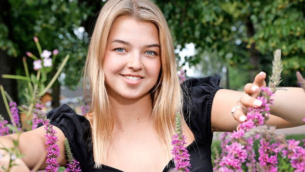 Joalin Loukamaan avoin synttäripohdinta: 'Kaikkien pitäisi käydä terapiassa!' Joalin Loukamaa