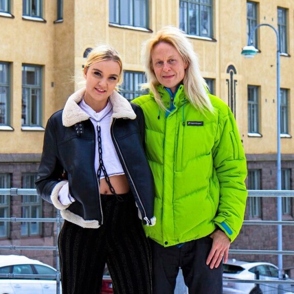 Petrus ja Rosa olivat yhdessä mukana Rikkaat ja rahattomat -sarjassa Nelosella. He olivat myös Avoimen puolueen kuntavaaliehdokkaita. Petrus ja Rosa olivat yhdessä mukana Rikkaat ja rahattomat -sarjassa Nelosella. He olivat myös Avoimen puolueen kuntavaaliehdokkaita.