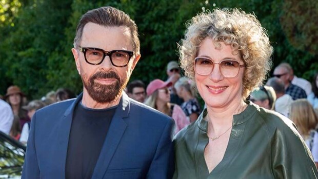 Ero helmikuussa, nyt uusi rakas! Abba-muusikko Björn Ulvaeus, 77, esitteli kultansa björn ulvaeus, christina sas
