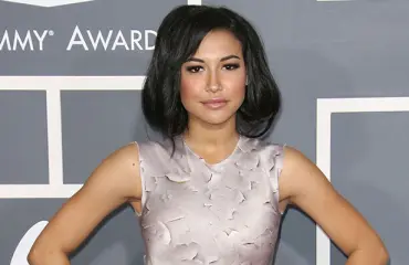 Glee-tähti Naya Riveran mystisestä kuolemasta kaksi vuotta - näin näyttelijät muistelevat rakasta ystäväänsä