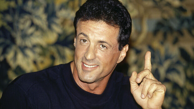 Hollywood-legenda Sylvester Stallone täytti 76 - tunnistatko muskelimiestä tuoreista kuvista? Sylvester Stallone