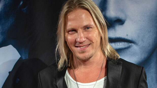 Sami Kuronen muisti tyttärensä syntymäpäivän ihanalla päivityksellä - kuvat Sami Kuronen