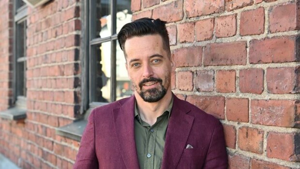 Pikkulapsiarkea pyörittävä Ile Uusivuori jyrähtää: ”Valitettavasti se menee niin” Ile Uusivuori