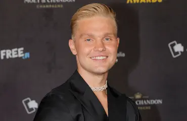Benjamin Peltonen villinä somessa: Tää on K18