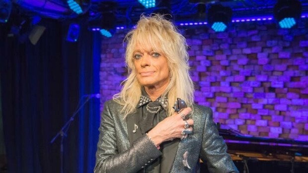 Michael Monroe julkaisi harvinaisen yhteiskuvan Johanna-vaimonsa kanssa – naimisissa jo 19 vuotta! Oletko käynyt tässä harvinaisessa paikassa? Michael Monroe