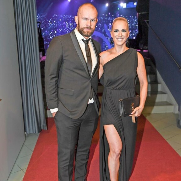 Vuonna 2015 naimisiin menneillä Jerellä ja Nannalla on vuosina 2016 ja 2018 syntyneet lapset. Vuonna 2015 naimisiin menneillä Jerellä ja Nannalla on vuosina 2016 ja 2018 syntyneet lapset.