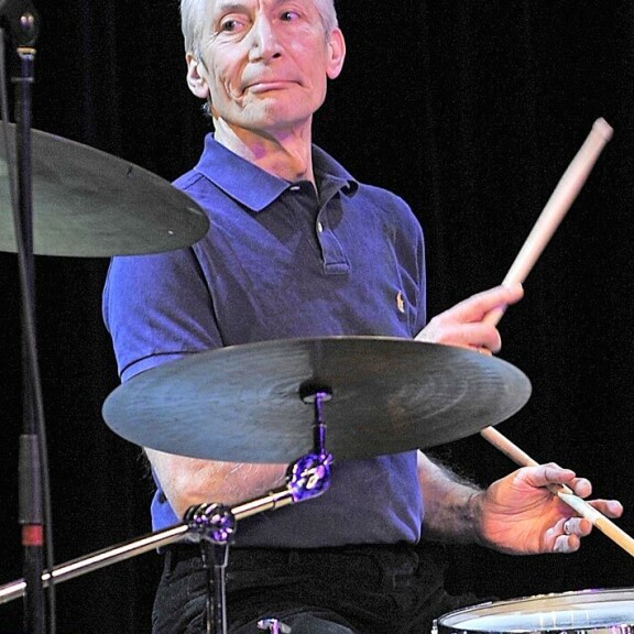 Tässä on Mick Jaggerin kunnon salaisuus – The Rolling Stones -yhtyeen perustamisesta 60 vuotta Charlie Watts
