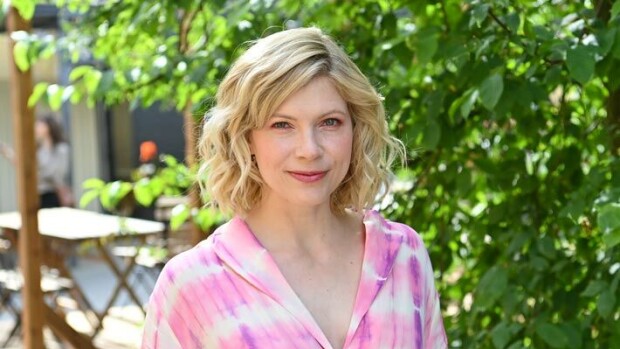 Näyttelijä Saara Kotkaniemen leppoisasta lomasta tuli farssi: ”Tuskien taival” Saara Kotkaniemi