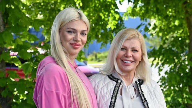 Korkeushyppääjä Jade Nyström sai Tiina Jylhältä viimehetken ohjeet rintaleikkaukseen: ”Olen varoitellut jokaista” Jade Nyström ja Tiina Jylhä