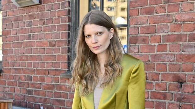 Maailmaa valloittanut mallikaunotar Saara Sihvonen asettui Singaporeen: ”Hieno rauhan tyyssija” Saara Sihvonen