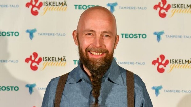 Muusikko Tero Vesterinen halusi häälahjat rahakuorina – paljastaa nyt käyttötarkoituksen Seiskalle Tero Vesterinen