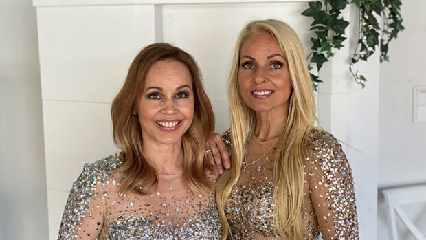 Vau! Säteilevä CatCat-duo juhlisti 30-vuotista taivaltaan - Seiskan yllätyslahja häkellytti kaksikon CatCat