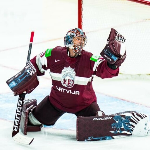 Latvialainen NHL-maalivahti Elvis Merzlikins oli väitetysti tyytymätön tamperelaiseen hotelliin. NHL-maalivahti Elvis Merzlikins oli väitetysti tyytymätön tamperelaiseen hotelliin.