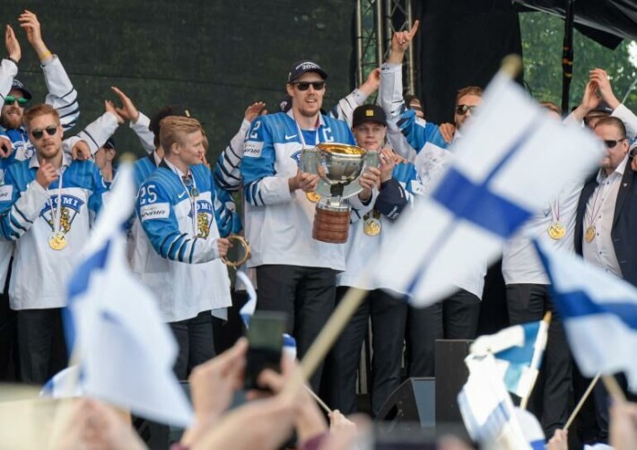 Nyt huudetaan! Keväällä 2019 Mörkö-huuma pyyhkäisi Suomen yli. Nyt huudetaan! Keväällä 2019 Mörkö-huuma pyyhkäisi Suomen yli.