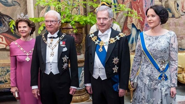 Jo on pröystäilyä! Ruotsin kuningaspari vei presidentti Sauli Niinistön ja rouva Jenni Haukion Kuninkaanlinnan salattuun ökyhuoneeseen kuningatar silvia, kuningas kaarle kustaa, preisdentti sauli niinistö, rouva jenni haukio