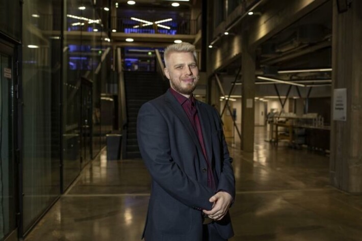 Venla ja Karl ovat eläneet viime kesästä lähtien etäsuhteessa. karl