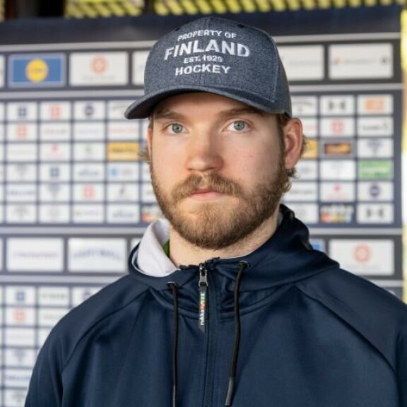 Montreal Canadiensin NHL-ukko Joel Armia oli hoo moilasena kysyttäessä brittipelaajista. Montreal Canadiensin Joel Armia oli hoo moilasena kysyttäessä brittipelaajista.