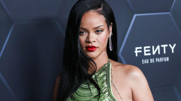 Rihanna synnytti pojan! Katso kuvat kaunottaren ikonisista raskaustyyleistä Rihanna