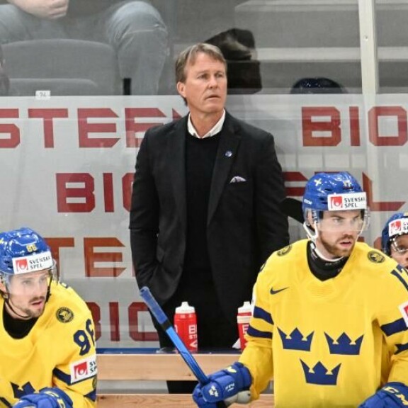 Ruotsin päävalmentaja Johan Garpenlöv on kuullut monta kertaa NHL-pelaajien suusta 'Nej tack.' Ruotsin päävalmentaja Johan Garpenlöv on kuullut monta kertaa NHL-pelaajien suusta 'Nej tack.'
