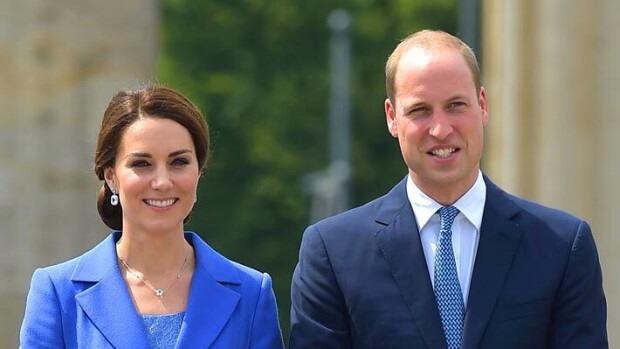 Yllättävä kunnia prinssi Williamille ja prinsessa Catherinelle - löivät laudalta jopa Beckhamit