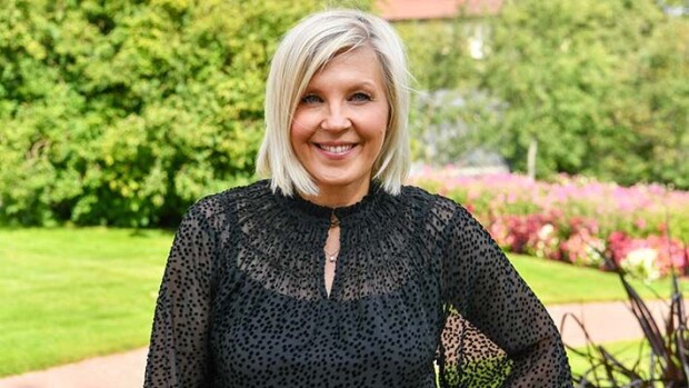 Uskomaton video rintojaan ja peppuaan vetkuttavasta Vappu Pimiästä leviää - katso! vappu pimiä