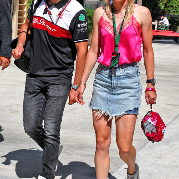 Valtteri ja Tiffany edustivat yhdessä formulavarikolla Miamissa viime lauantaina (7.5.). Valtteri bottas ja tiffany cromwell