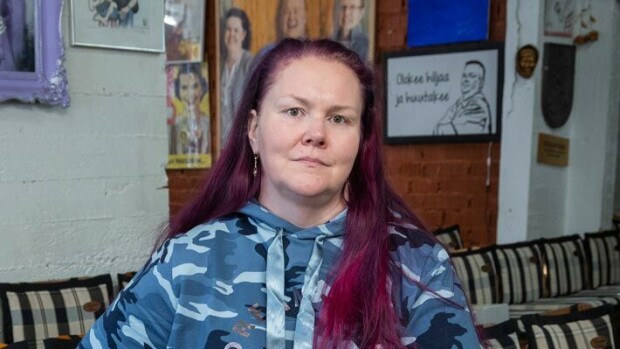 Heli Palsanmäki syöpähoitojen jälkeen: Lopullinen tuomio kesällä Heli Palsanmäki