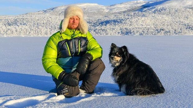 Julkisuudesta hävinnyt Aki Huhtanen palasi parrasvaloihin ilman Äijä-koiraa - näin hän selittää katoamistaan aki huhtanen, äijä