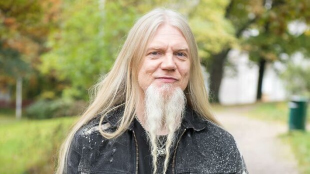 Nightwishin jättänyt Marco Hietala vetäytyi Espanjan auringon alle – teki 350 000 euron talokaupat Marco Hietala