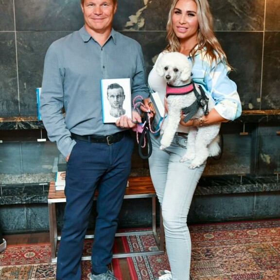 Mika Salo ja Henna Pihlaja seurustelivat takavuosina, kun Mika oli naimisissa. mika salo, henna pihlaja