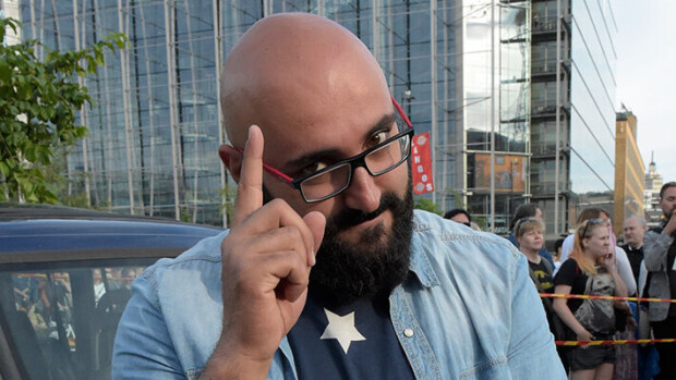 Koomikko Ali Jahangiri vaihtaa alaa 40-vuotiaana: Minusta tulee ruokakauppias! ali jahingiri