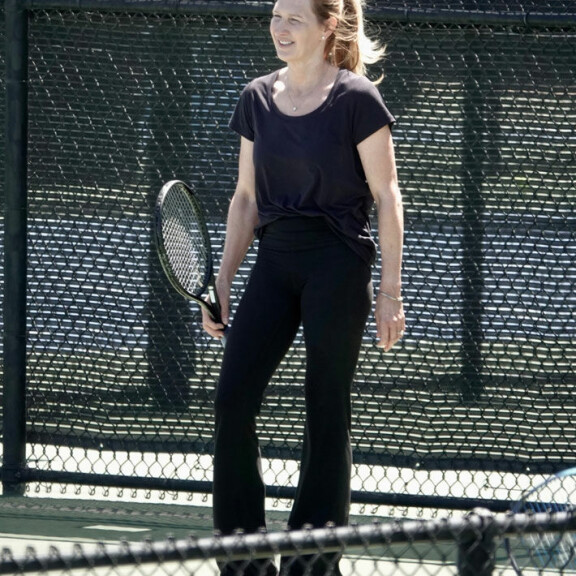 Steffi Graf ei näytä muuttuneen lainkaan, vaikka vuodet kuluvat. Steffi Graf ei näytä muuttuneen lainkaan, vaikka vuodet kuluvat.