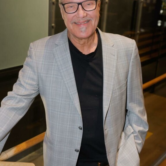 Juha Veijonen, 62, kuvattuna torstaina 21.4.2022 Helsingin Tennispalatsissa. Juha Veijonen, 62, kuvattuna torstaina 21.4.2022 Helsingin Tennispalatissa.