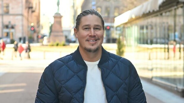 Tomi Björck toi perheensä takaisin Suomeen – näin huippukokki lievittää ikäväänsä Australiaan Tomi Björck