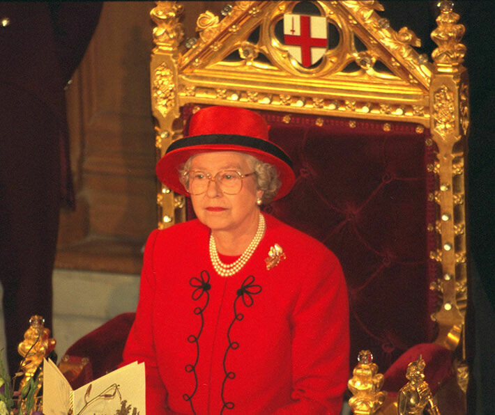 Kuningatar Elisabet