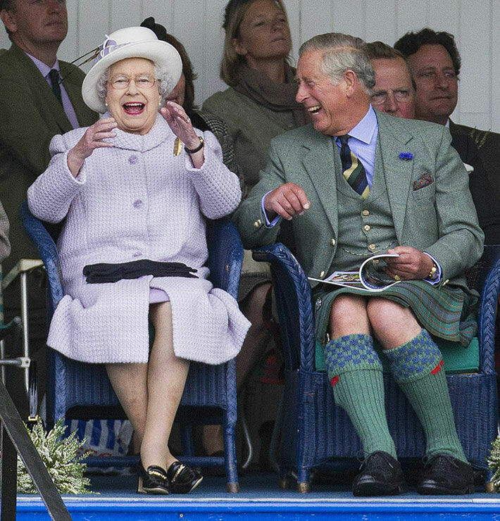 Kuningatar Elisabet ja prinssi Charles