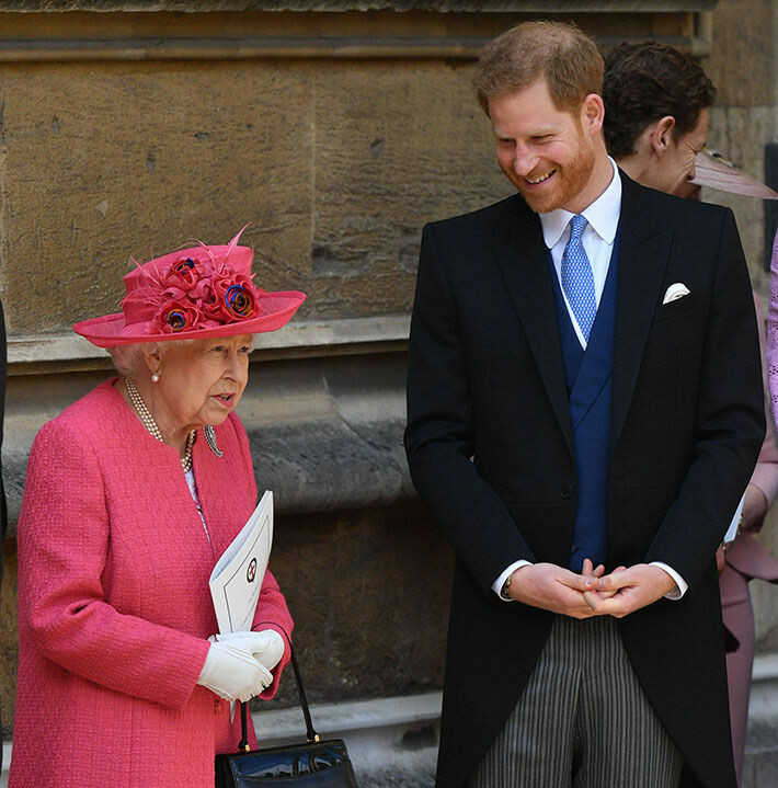 Kuningatar Elisabet ja prinssi Harry
