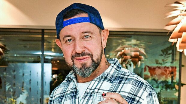 Esko Eerikäinen kertoo koskettavan tarinan tatuointinsa takana: 'Vaikka me ei koskaan tavattu' Esko Eerikäinen