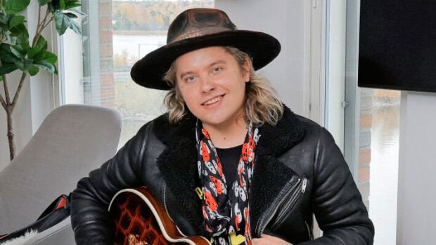 Sotakirves haudattu! Archie Cruz-kohulle yllättävä päätös Archie Cruz