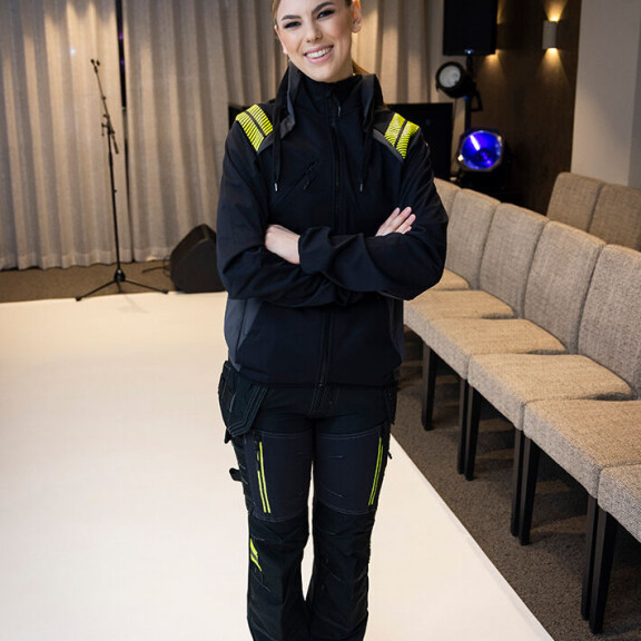 Joanna suunnitteli muoti-illan aikanan nähdyn esityksen koreografian. Joanna Wallinheimo