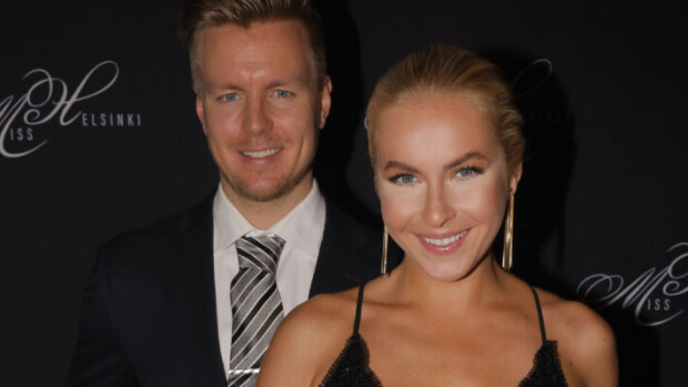 Jymy-yllätys aviomiehelle! Alina Voronkova juoni salamatkan etelään - bikinikuva kerää ylistystä alina voronkova, joonas hurri