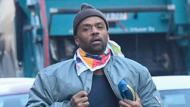 Jani Toivolan kadoksissa ollut veli saapui Suomeen - kuvapäivitys saa kyyneleet silmiin Jani Toivola