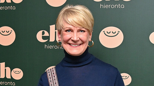 Upea perhekuva! Näin Leena Harkimo vietti synttäreitään poikiensa Leon ja Joelin kanssa: 'Kiitos rakkaat' leena harkimo