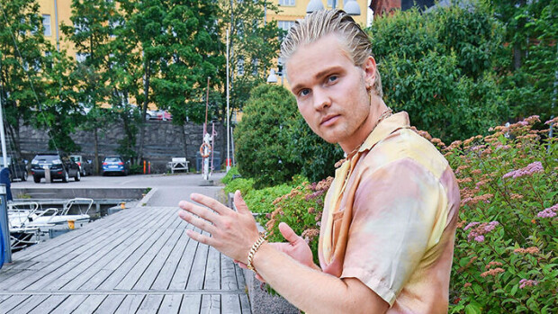 Benjamin Peltonen huomasi videoissaan toistuvan yllättävän maneerin: 'Oon tosi pahoillani' Benjamin Peltonen