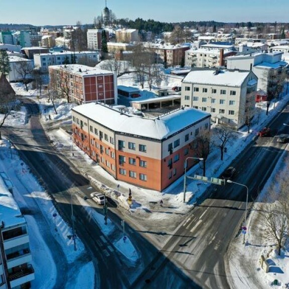 Ollin poikamiesboksi on modernissa kerrostalossa, josta puuttuuvat turhat ylellisyydet. Ollin poikamiesboksi on modernissa kerrostalossa, josta puuttuuvat turhat ylellisyydet.