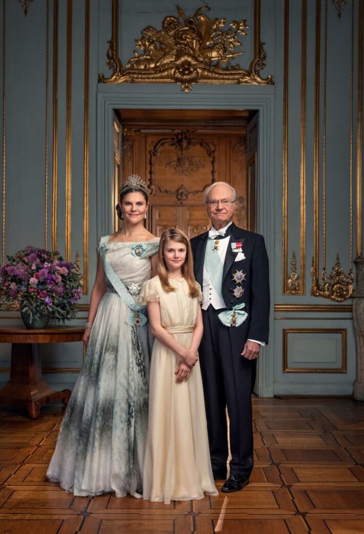 Victoria ja Estelle häikäisivät upeissa iltapuvuissaan. Victoria, estelle, Kaarle Kustaa