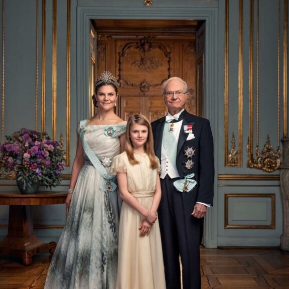 Victoria ja Estelle häikäisivät upeissa iltapuvuissaan. Victoria, estelle, Kaarle Kustaa