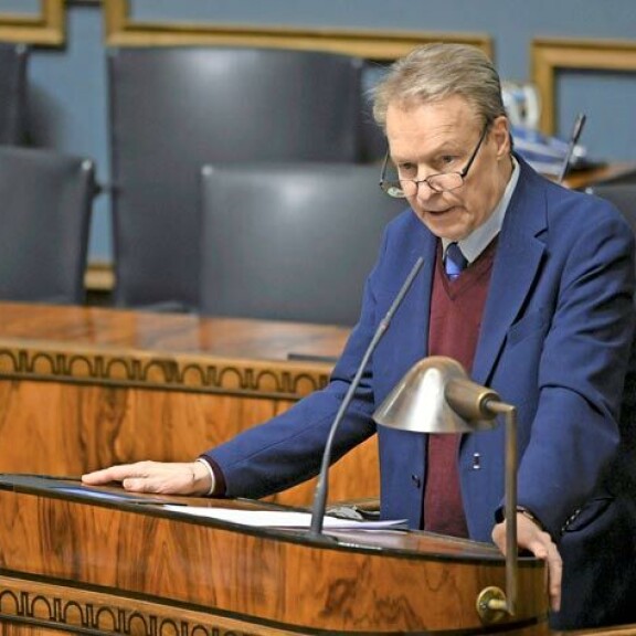 Ilkka Kanerva on arvostettu ulkopolitiikan asiantuntija. Puolustusvaliokunnan puheenjohtaja kuvattiin eduskunnassa joulukuussa 2021. Ilkka Kanerva on arvostettu ulkopolitiikan asiantuntija. Puolustusvaliokunnan puheenjohtaja kuvattiin eduskunnassa joulukuussa 2021.