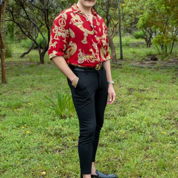 Nämä sinkkumiehet yrittävät hurmata Marko Björsin uudessa tosi-tv-sarjassa Juho-Jari